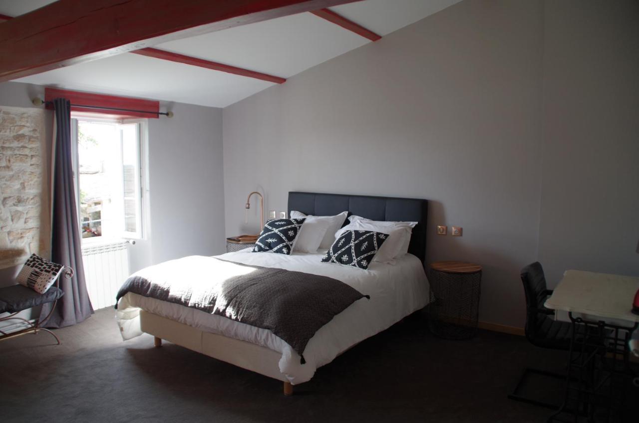 Bed and Breakfast Campagne Océan Montroy Exterior foto