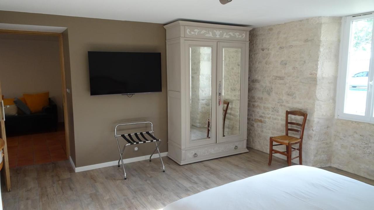 Bed and Breakfast Campagne Océan Montroy Exterior foto