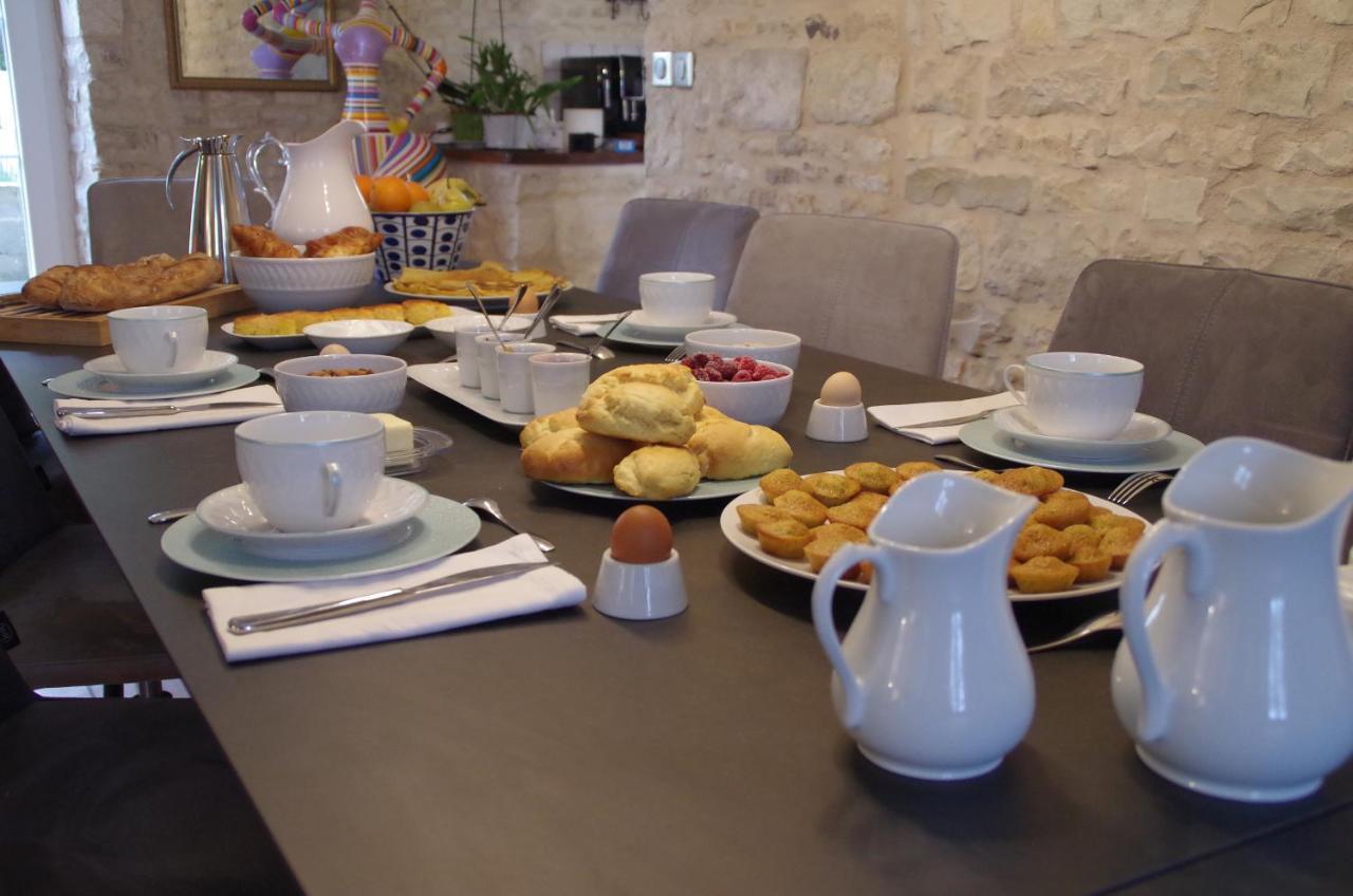 Bed and Breakfast Campagne Océan Montroy Exterior foto