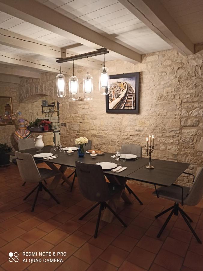 Bed and Breakfast Campagne Océan Montroy Exterior foto