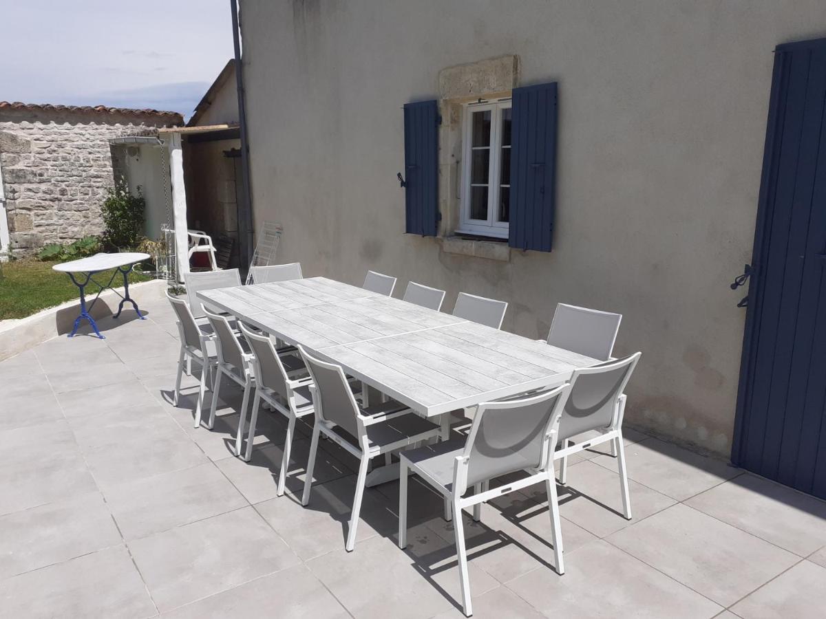 Bed and Breakfast Campagne Océan Montroy Exterior foto